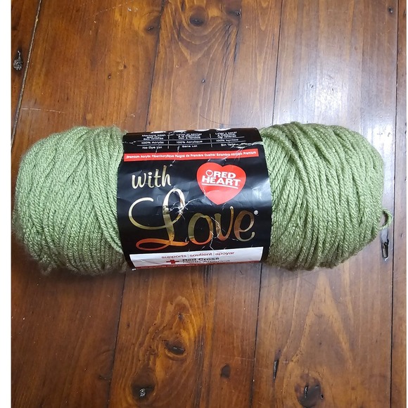 Red Heart Other - Red Heart With Love Acrylic Yarn Lettuce Green 1601 Medium 4 7oz 370yds E400